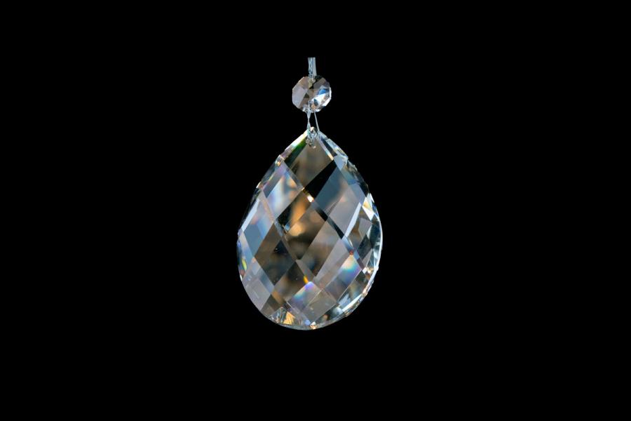 https://lustres-online.fr/image/cache/DroomKroonluchter/onderdelen/crystal/cristal-pendant-kristal-pegel-drop-pampille-goute-38-50-63-76-89mm-900x600.jpg